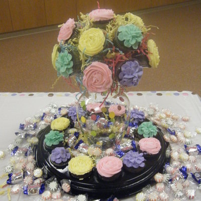 Cupcake Bouquet/baby Shower