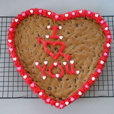 Giant Valentine's Day Cookie