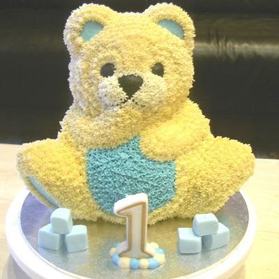 Teddy Bear 1St Birthday Cake