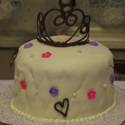 Princess Tiara Cake