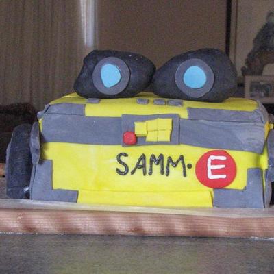 Wall-E Cake