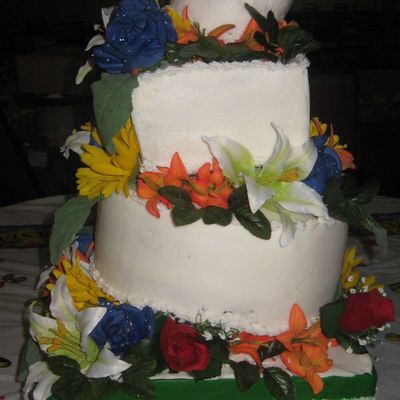 Mexican Topsy Turvy Wedding Cake