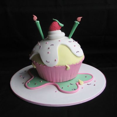 Giant Cupcake