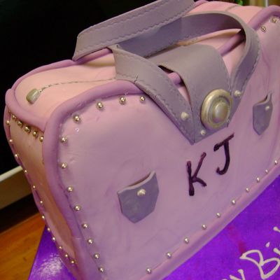 Kylies Cake
