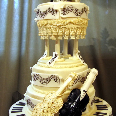 Musical Wedding Cake