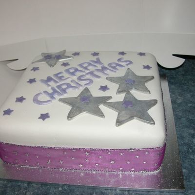 Christmas Cake With Stars