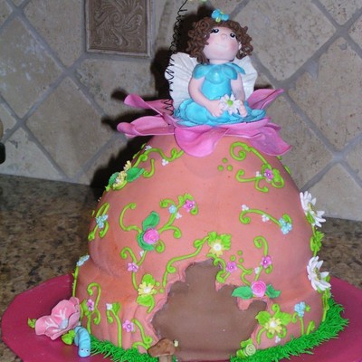 Fairy Sitting On Flower Pot