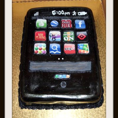 Iphone Grooms Cake