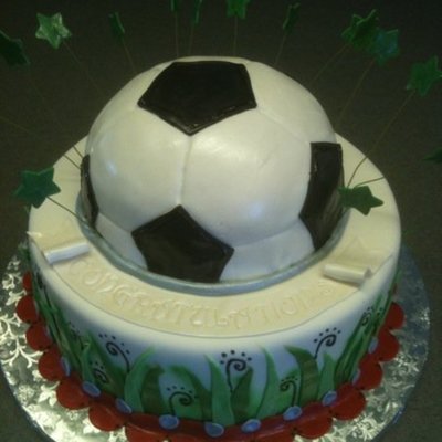 Senior Soccer Players Grad Cake
