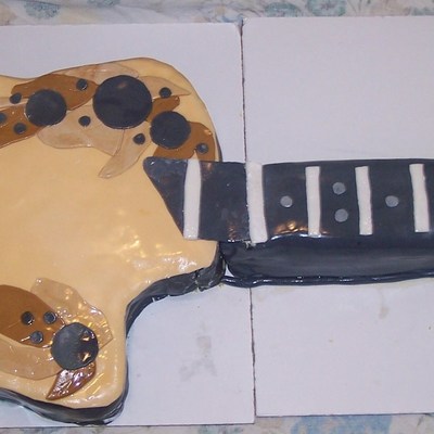 Guitar Cake
