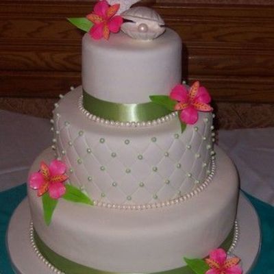 First_Wedding_Cake.jpg
