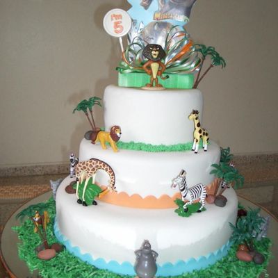 Madagascar Birthday Cake