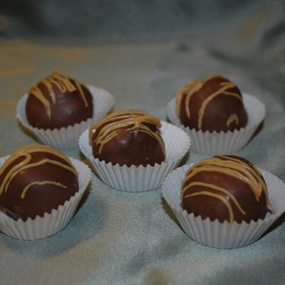 Peanut Butter Cake Truffles!