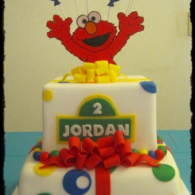 Elmo Cake