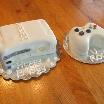 Xbox 360 And Controller