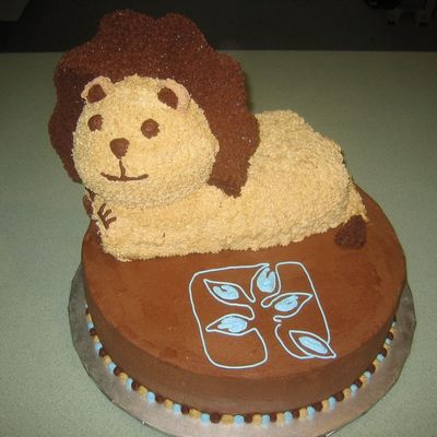 Lion - Donatin Cake