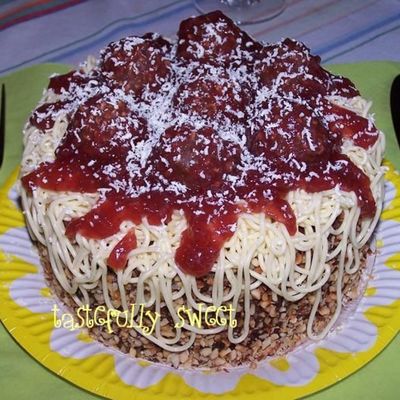 Spaghetti With Meatballs Cake