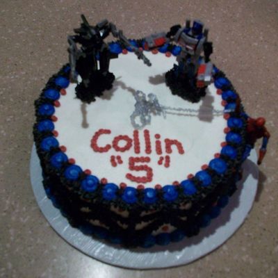 Little Boy's Superhero Birthday Cake