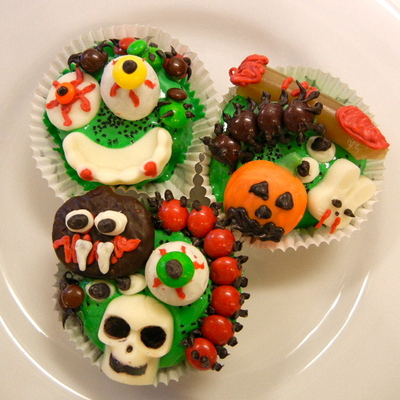 Icky Halloween Cupcakes