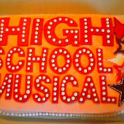 Hsm Cake W/a Smash Cake