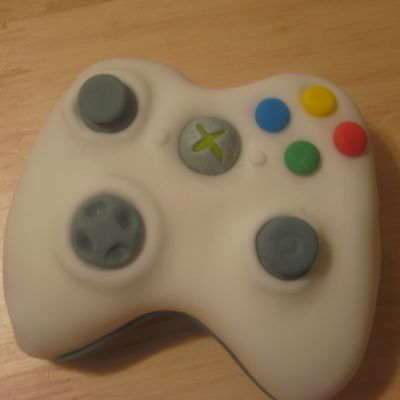 X-Box Controller Cake