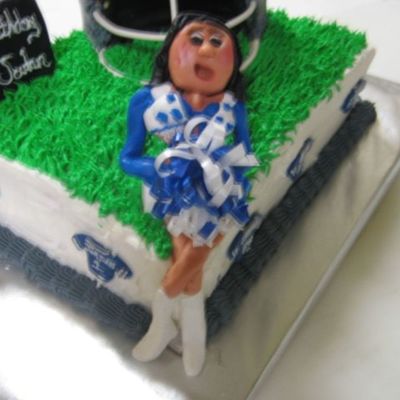Dallas Cowboy Cheerleader