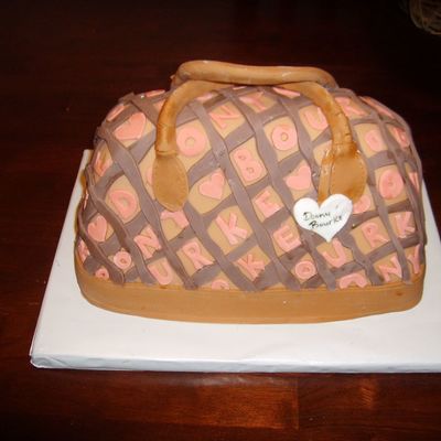 Purse Cake