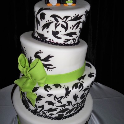 Topsy Turvy Black And White Damask