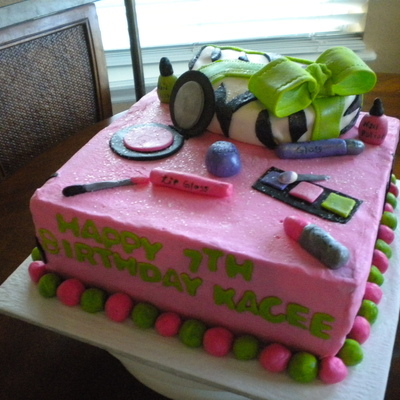Make Up Diva Cake