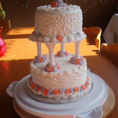 My First Tiered Cake Course 3 Wilton