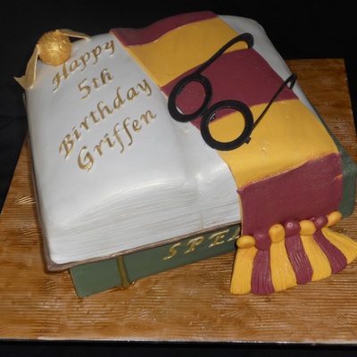 Harry Potter Themed Cake!