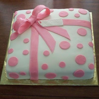Gift Box Birthday Cake