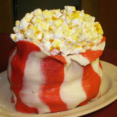 Popcorn Cake