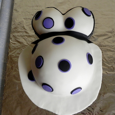 Pregnant Belly Cake