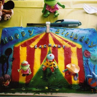 Jojo's Circus Cake