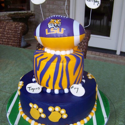Lsu Birthday Cake