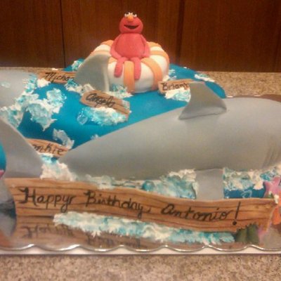 Elmo Swimming With The Sharks