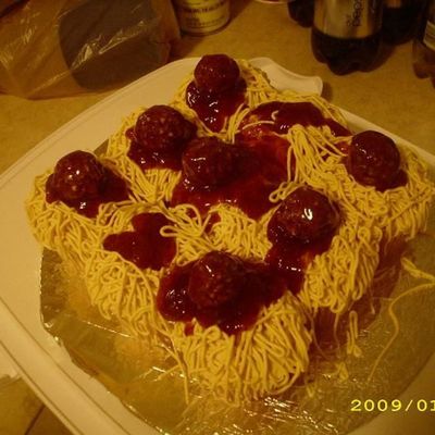 Cupcake Spaghetti & Meatballs