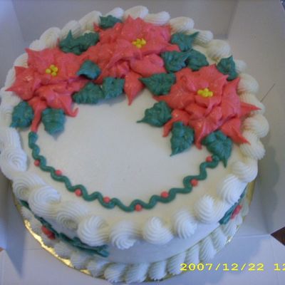 Poinsettia Cake