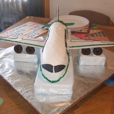 Airplane Cake