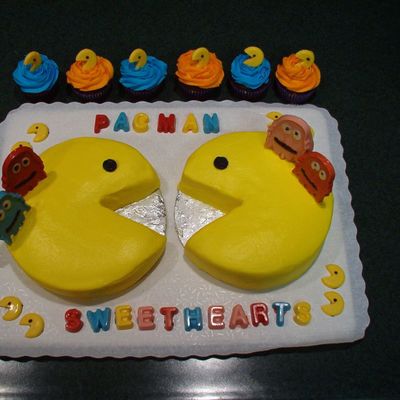 Our Pac Man 20Th Wedding Anniversary Cake