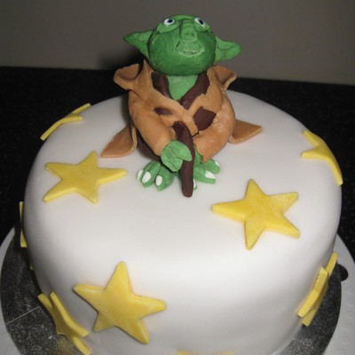 Yoda Starwars Cake