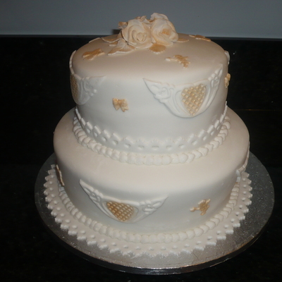 Round Wedding Cake
