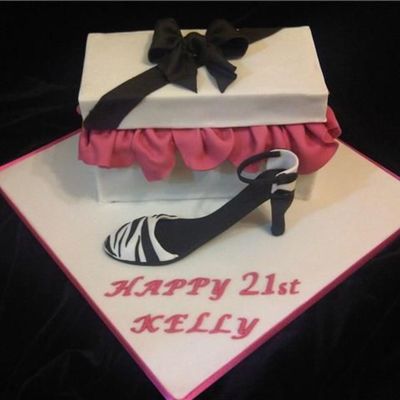 My First Shoe Cake!!