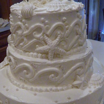 White Wedding Shell Cake