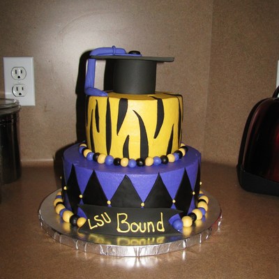 Lsu Graduation Cake