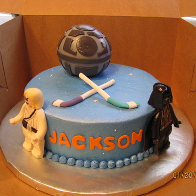 Mini Star Wars Cake