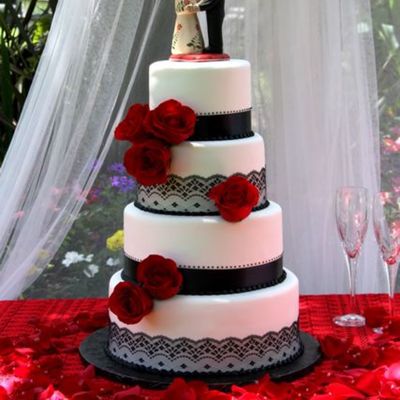 Red & Black Wedding Cake