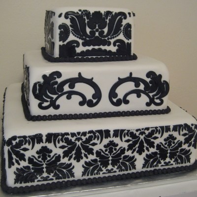 Black & White Engagement Cake