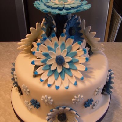 Blue Daisy Cake Topper